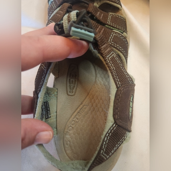 Women’s Keen Newport H2 Hiking Sandal Size 8 - Picture 4 of 10